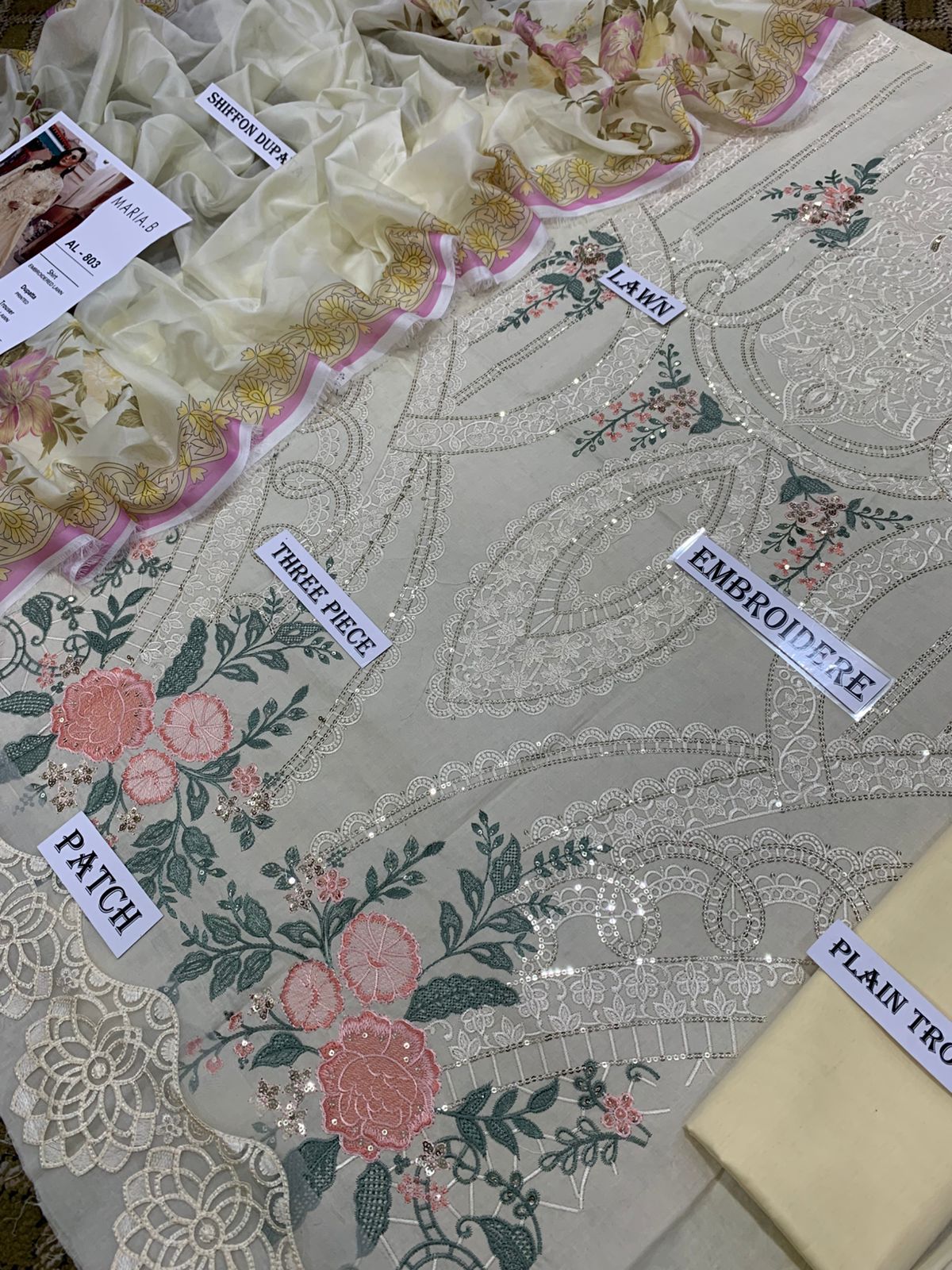 3 Piece - Embroidered Lawn Suit With Printed Chiffon Dupatta AL-803